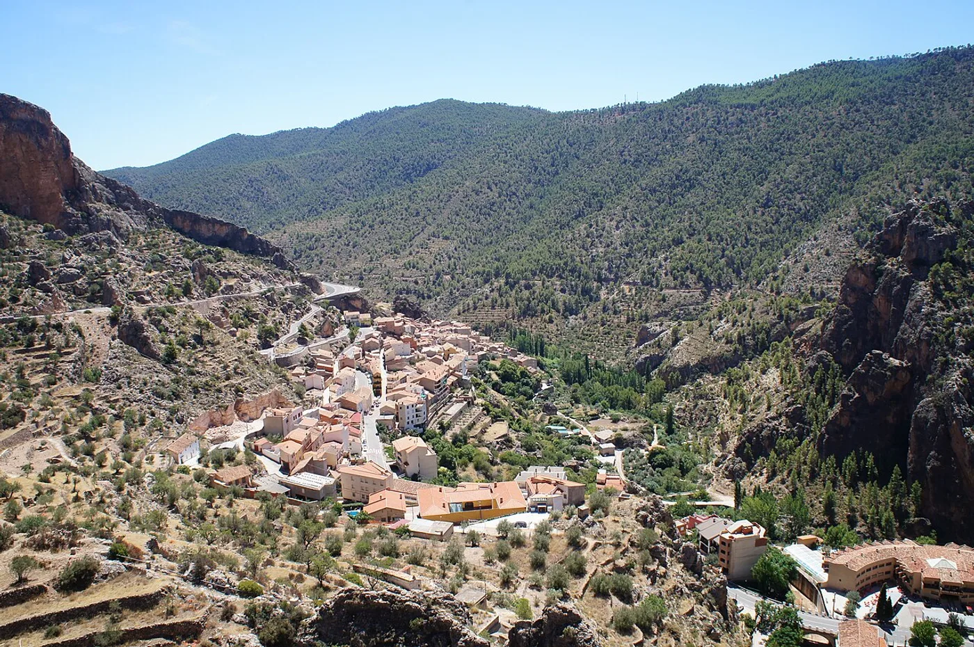 Ayna, el valle de Amanece, Ayna