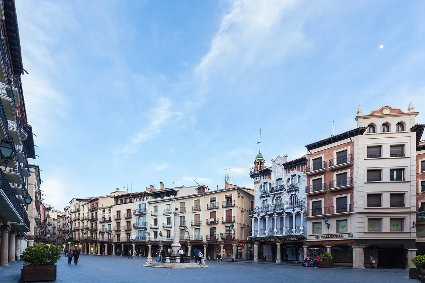Plaza del Torico y jamón de Teruel, Teruel