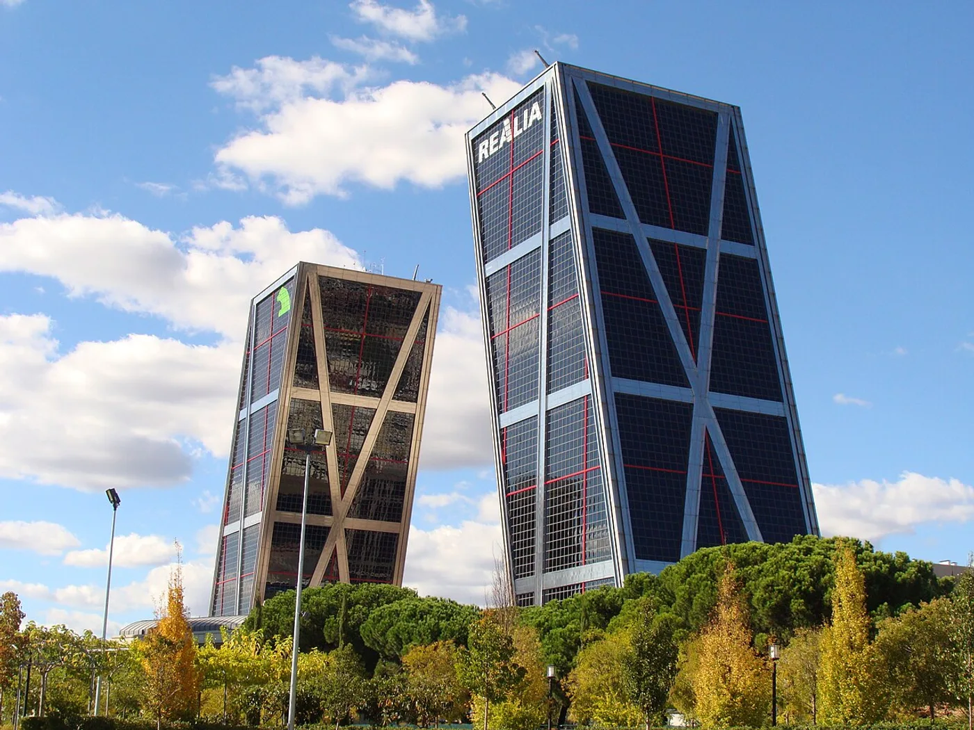 Torres KIO (Puerta de Europa), Madrid